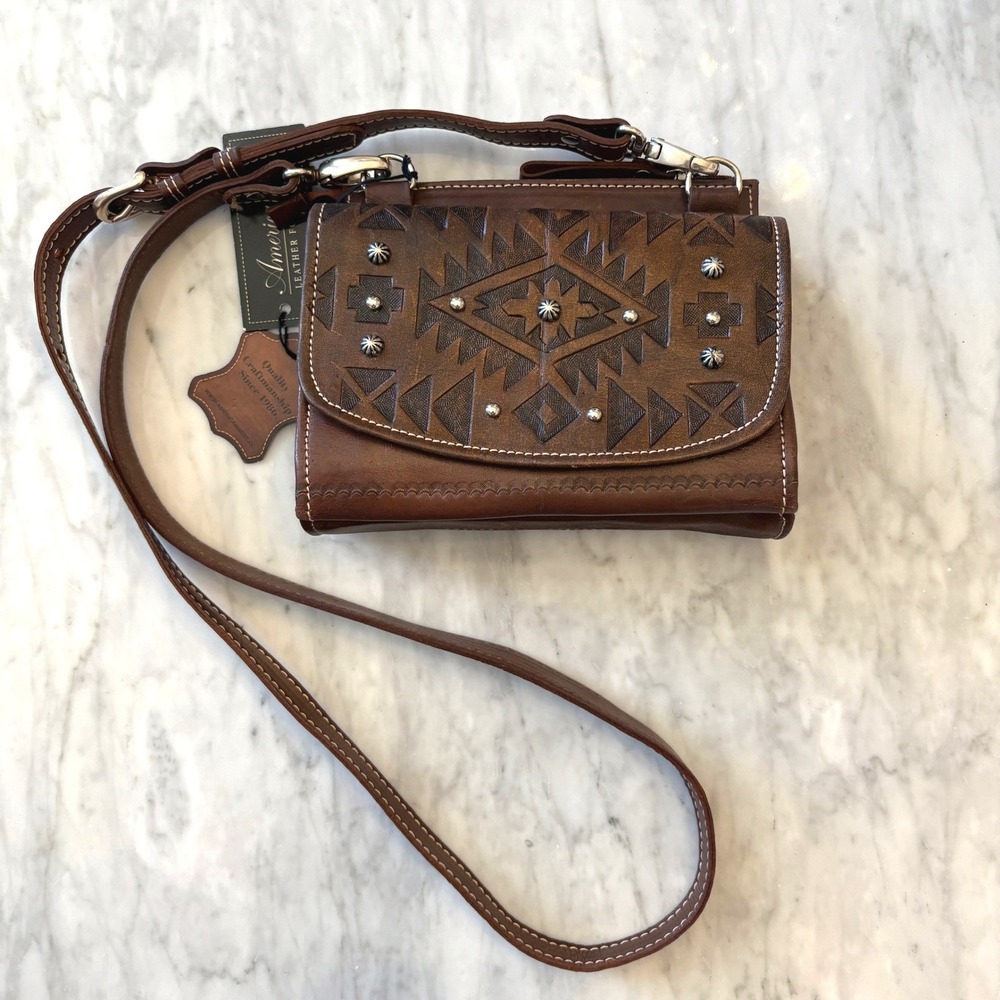 NEW American West‎ Tooled Leather Crossbody Wallet Purse Western Studded Bag